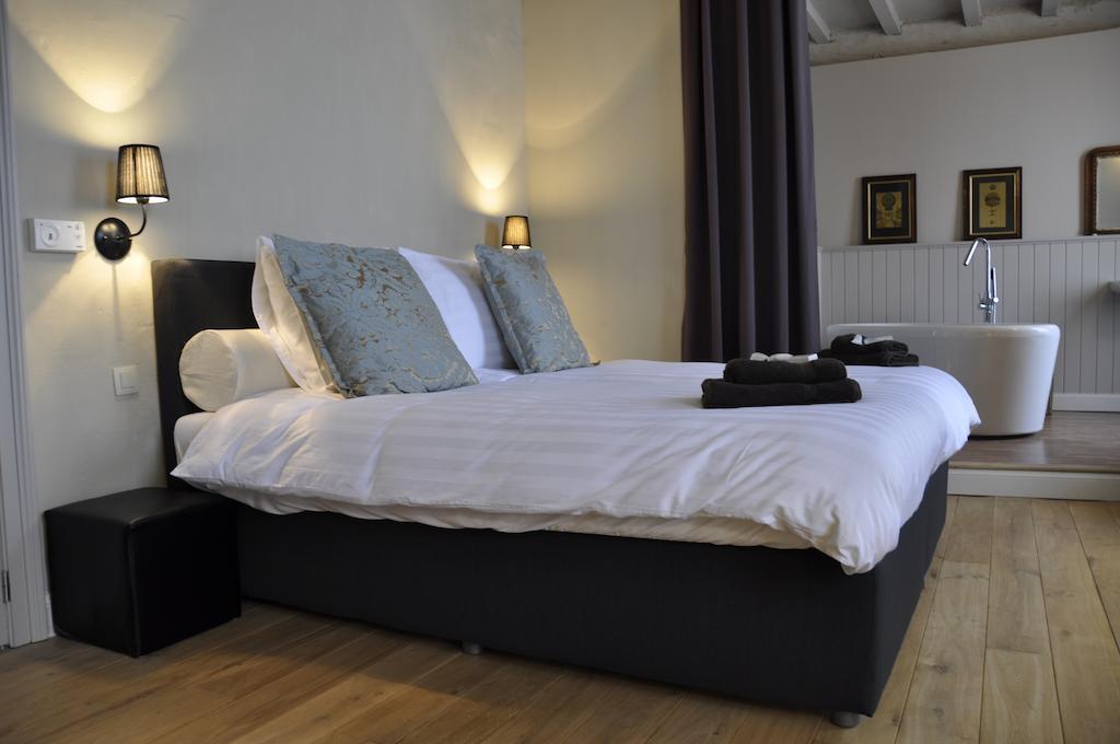 B&B 'T Huys Van Enaeme Oudenaarde Rom bilde